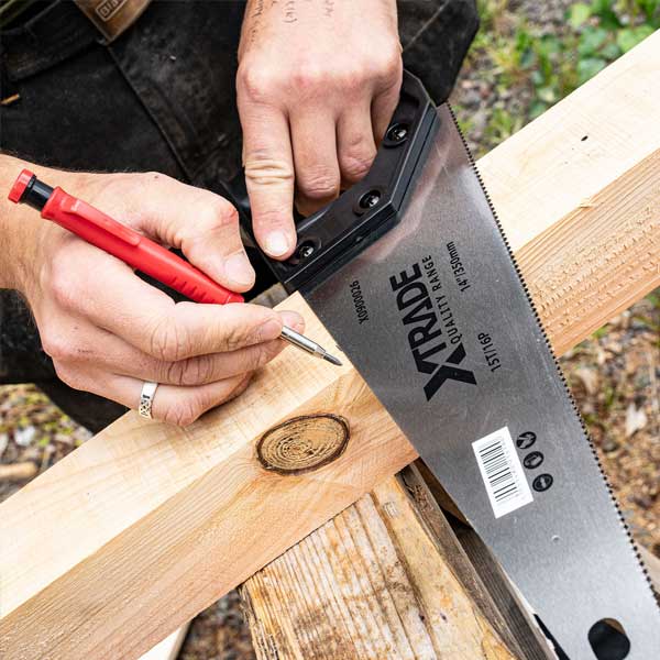 550mm Hardpoint 2 Hand Saw & Beanie Hat - 3 Piece Set