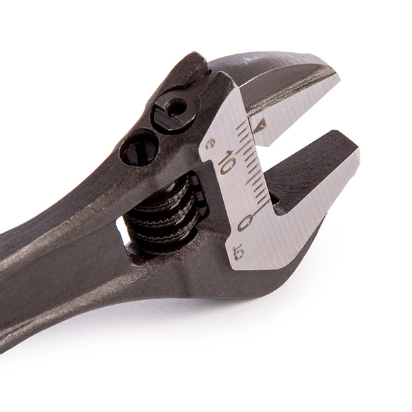 Bahco 8069 Adjustable Wrench 4in / 110mm - 13mm Jaw Capacity