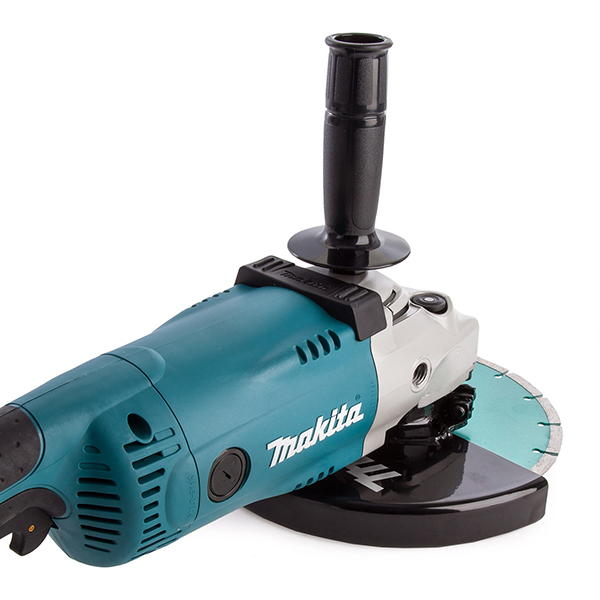 Makita GA9020KD 9 inch/230mm Angle Grinder with Kit Box & Diamond Blade (110V)